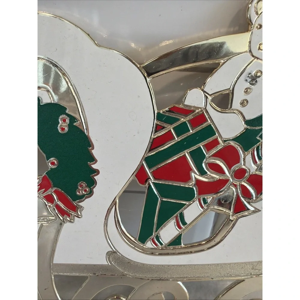 Vtg. Wm. A. Rogers Oneida Christmas Holiday Sleigh‎ Trivet Silverplate Enamel